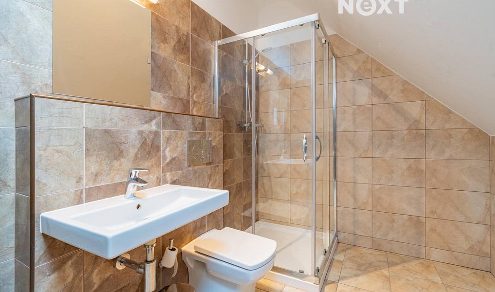 Prodej domu 450 m² s pozemkem 215 m², Mutěnice – náhled fotky 18