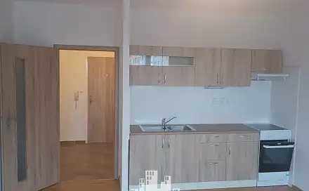 Pronájem bytu 1+kk 30 m², Zvonková, Havířov - Šumbark, okres Karviná