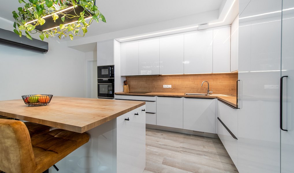 Prodej bytu 4+kk 144 m², Praha – náhled fotky 4