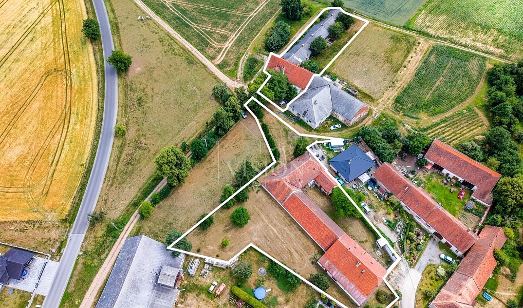 Prodej domu 198 m² s pozemkem 1 268 m², Pálovice – náhled fotky 42