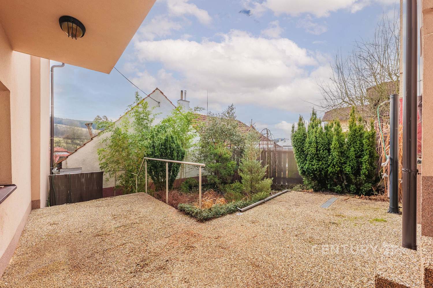 Prodej domu 229 m² s pozemkem 646 m² – fotografie 4