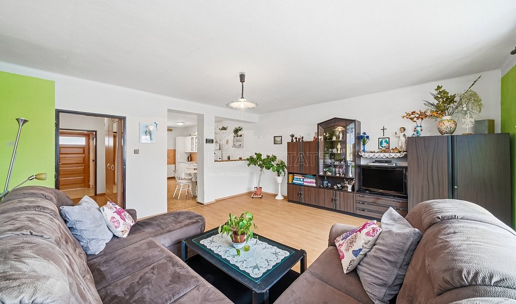 Prodej domu 200 m² s pozemkem 884 m², Drahanovice – náhled fotky 36
