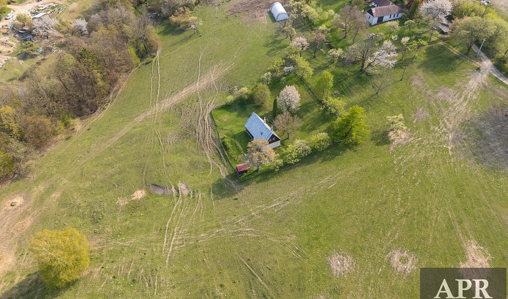 Prodej chaty/chalupy 132 m² s pozemkem 5 985 m², Lopeník – náhled fotky 9