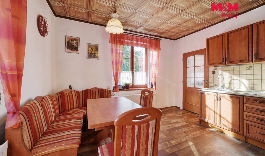 Prodej domu 247 m² s pozemkem 1 456 m², Loket – náhled fotky 14