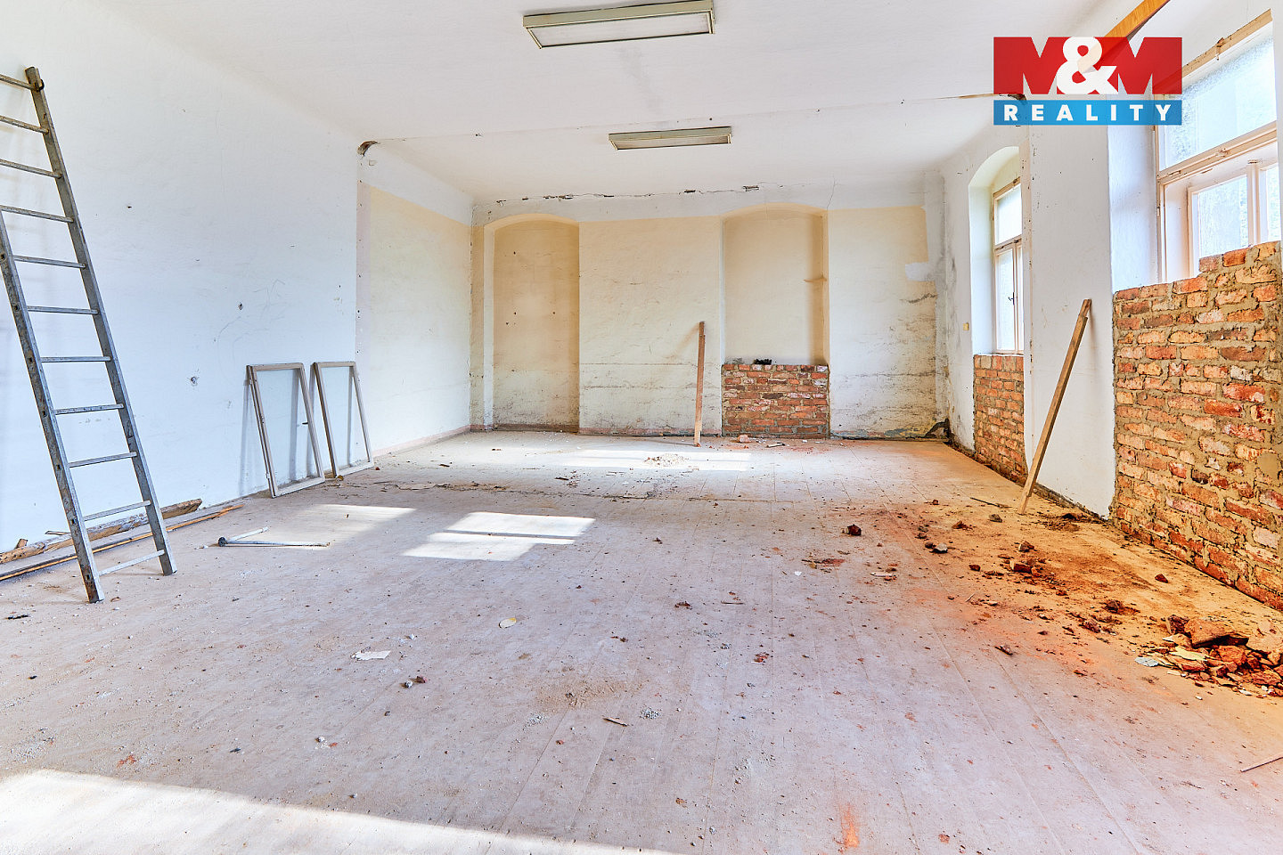 Prodej nájemního domu, činžáku 982 m² - Ansicht 6