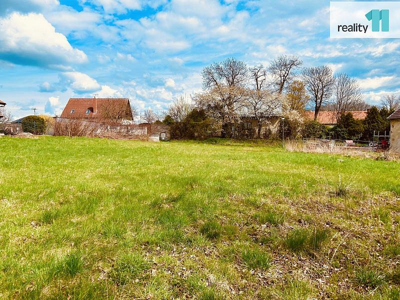 Prodej stavebního pozemku 1 725 m²
