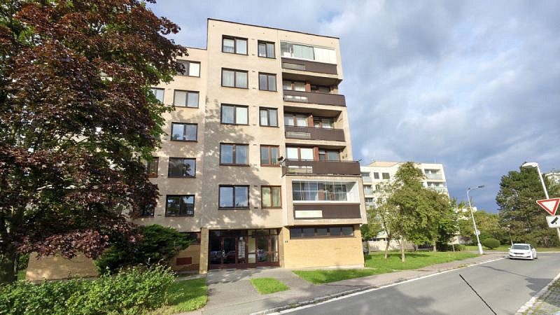 Pronájem bytu 3+1 80 m² – fotografie 3
