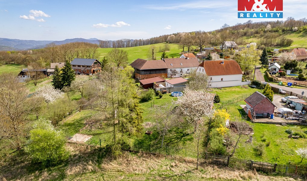 Prodej stavebního pozemku 1 435 m², Chuderov – náhled fotky 16