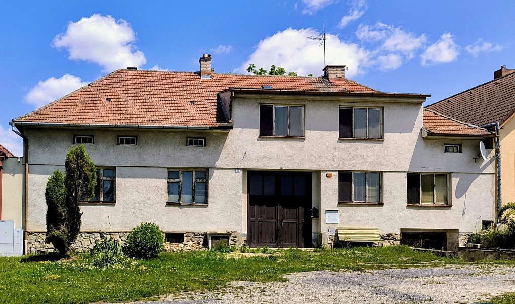 Prodej domu 114 m² s pozemkem 2 595 m², Čáslavice – náhled fotky 8