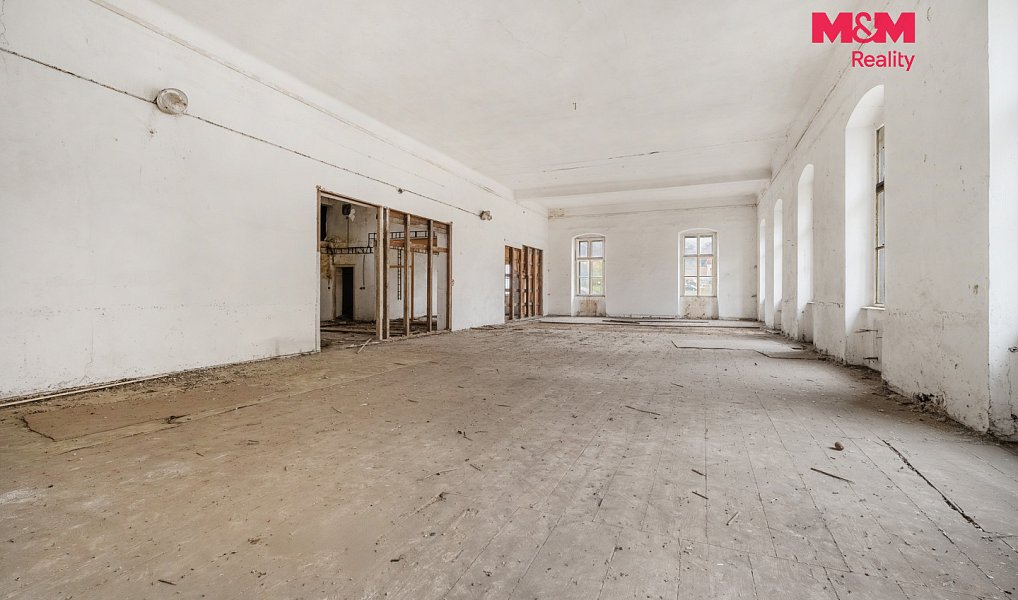Prodej domu 1 200 m² s pozemkem 892 m², Bílina – náhled fotky 18