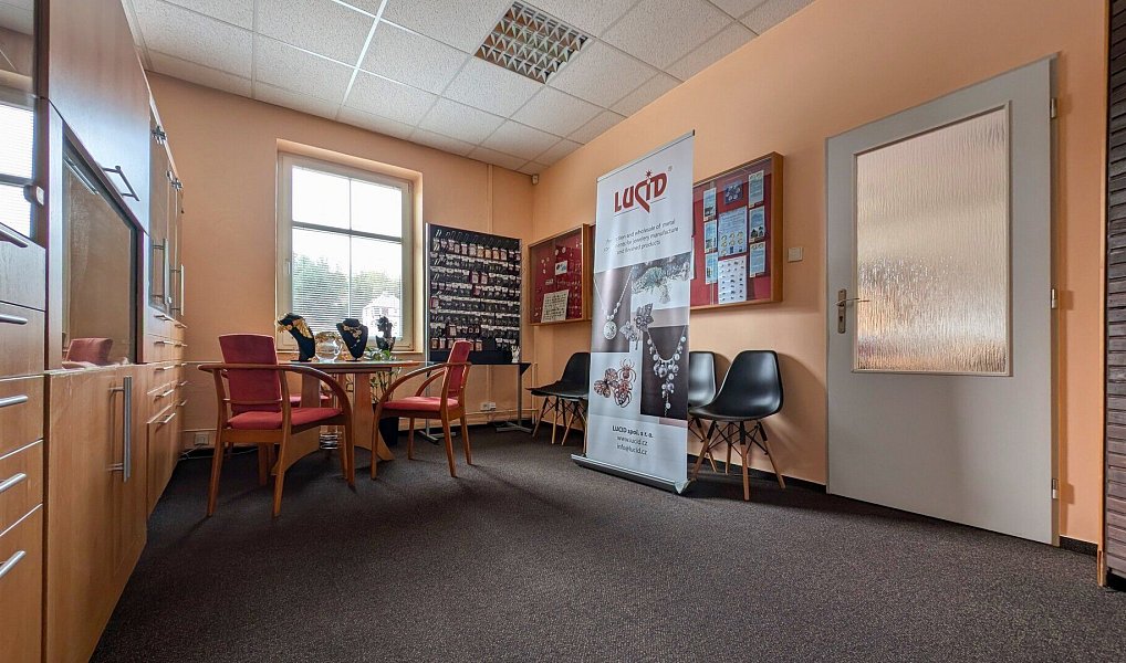 Prodej skladovacích prostor 3 000 m², Jablonec nad Nisou – náhled fotky 7