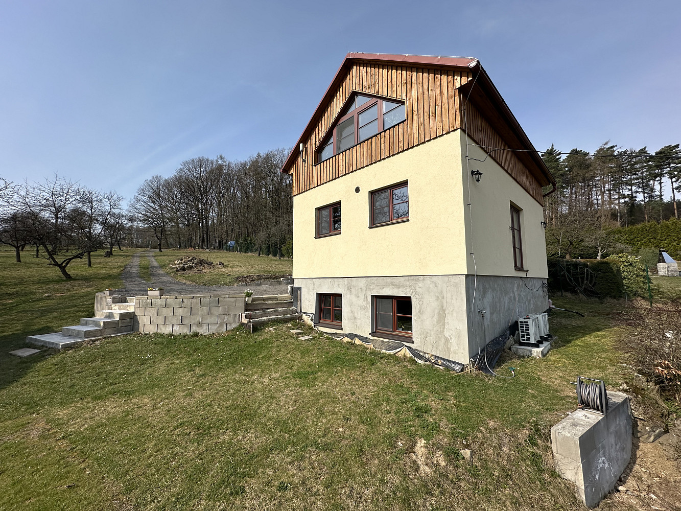 Prodej domu 117 m² – fotografie 3