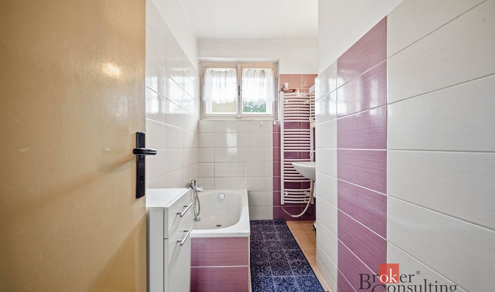 Prodej domu 150 m² s pozemkem 2 700 m², Třebechovice pod Orebem – náhled fotky 9