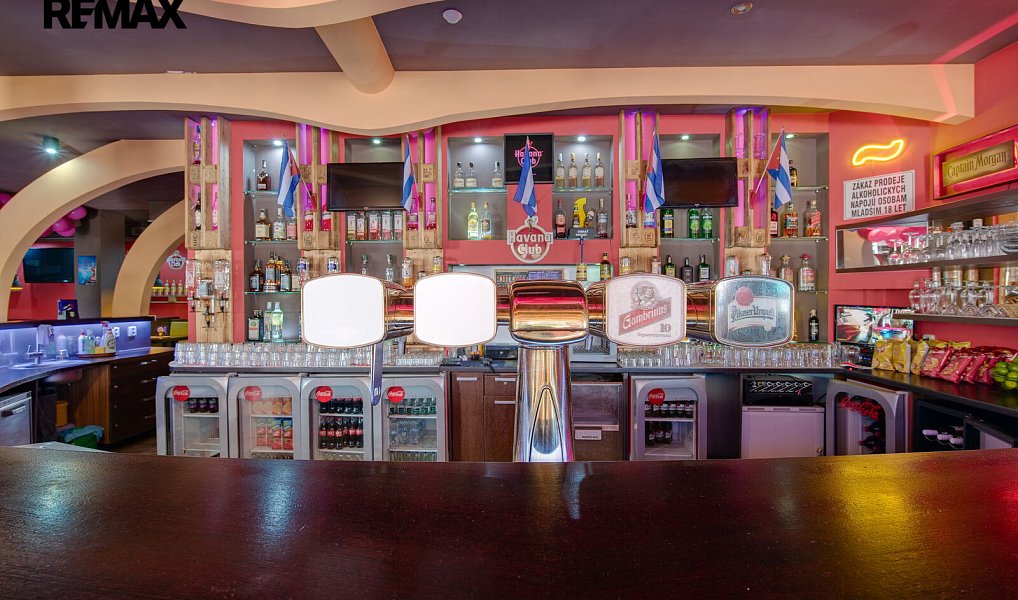Prodej restaurace 1 240 m², Aš – náhled fotky 17