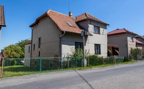 Prodej domu 275 m² s pozemkem 886 m², Újezd, okres Beroun