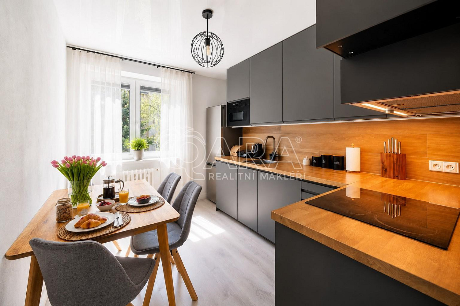 Prodej bytu 2+1 56 m² – fotografie 3