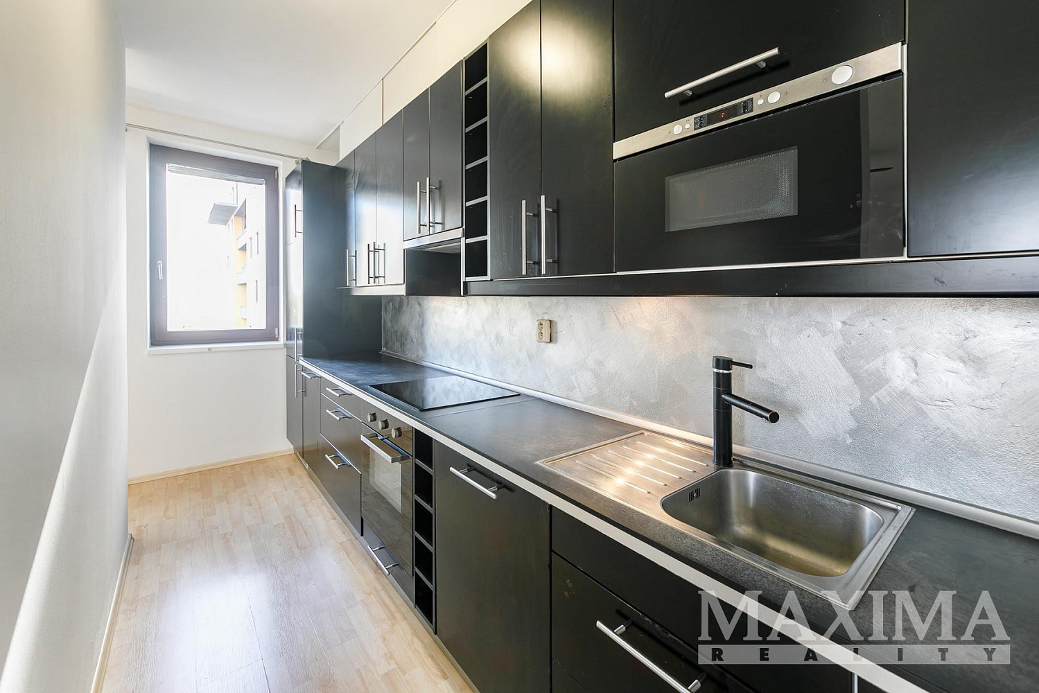 Pronájem bytu 2+kk 52 m² – fotografie 3