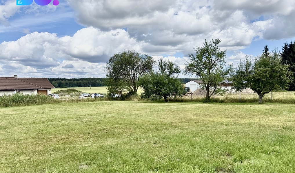 Prodej stavebního pozemku 1 073 m², Hospříz – náhled fotky 3