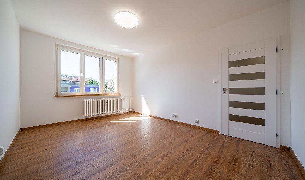 Prodej bytu 2+1 52 m², Roztoky – náhled fotky 3