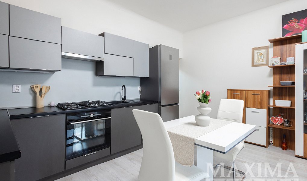 Prodej bytu 3+kk 79 m², Praha – náhled fotky 4