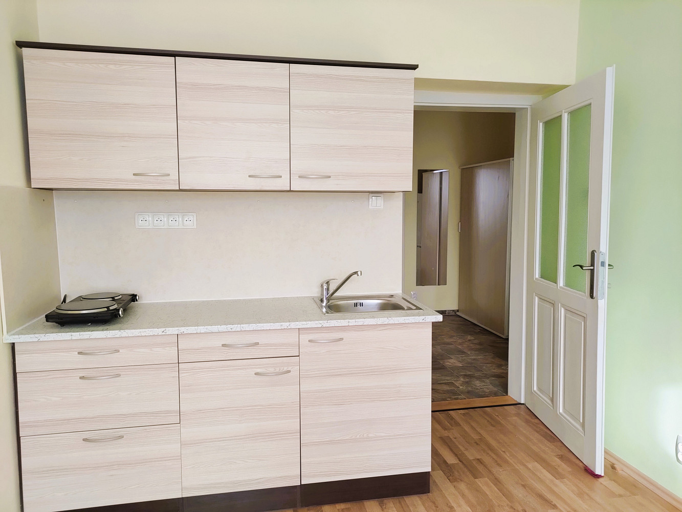 Pronájem bytu 1+kk 24 m² — photo 3