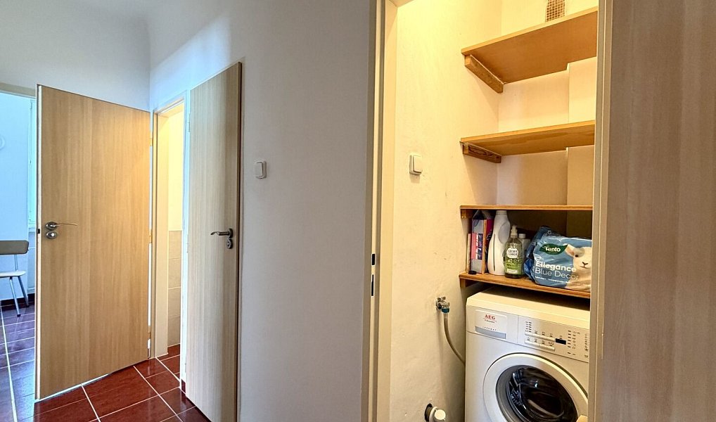 Pronájem bytu 3+1 79 m², Praha – náhled fotky 17