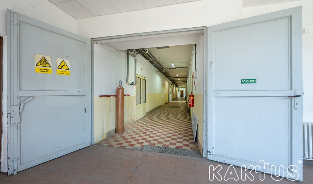 Pronájem skladovacích prostor 1 150 m², Paskov – náhled fotky 32
