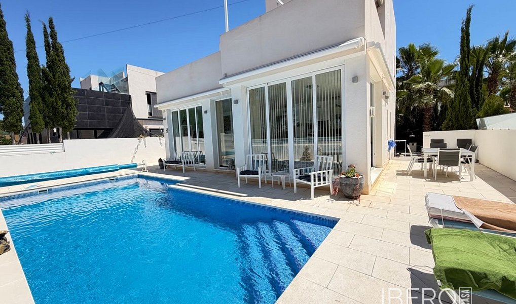 Prodej rodinného domu, 160 m², Mil Palmeras