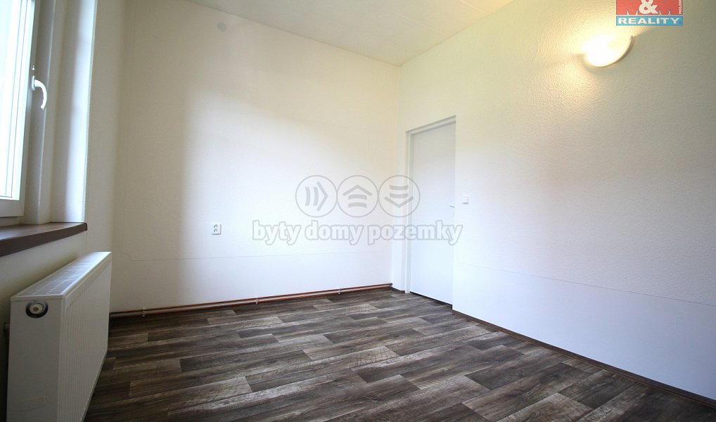 Pronájem bytu 2+1 60 m², Kraslice – náhled fotky 9