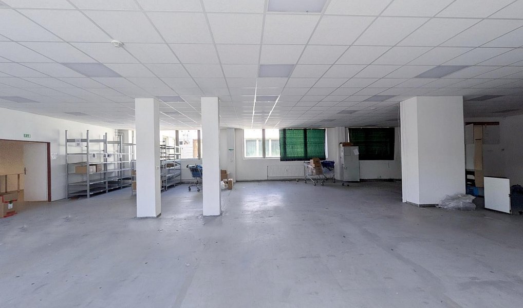 Pronájem výrobních prostor 1 185 m², Teplice – náhled fotky 2