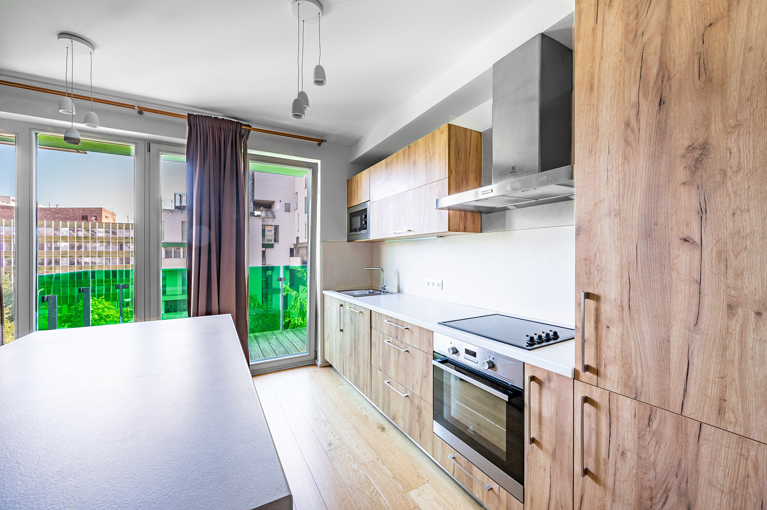 Pronájem bytu 2+kk 61 m² — photo 2