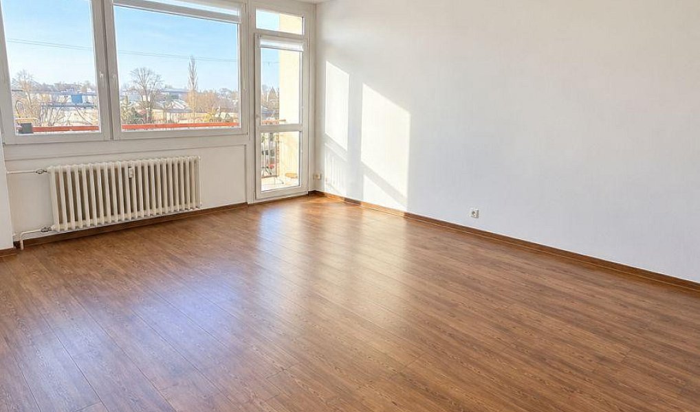 Pronájem bytu 3+kk 64 m², Klášterec nad Ohří – náhled fotky 2