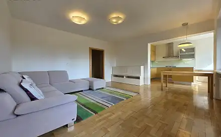 Pronájem bytu 3+kk 82 m²