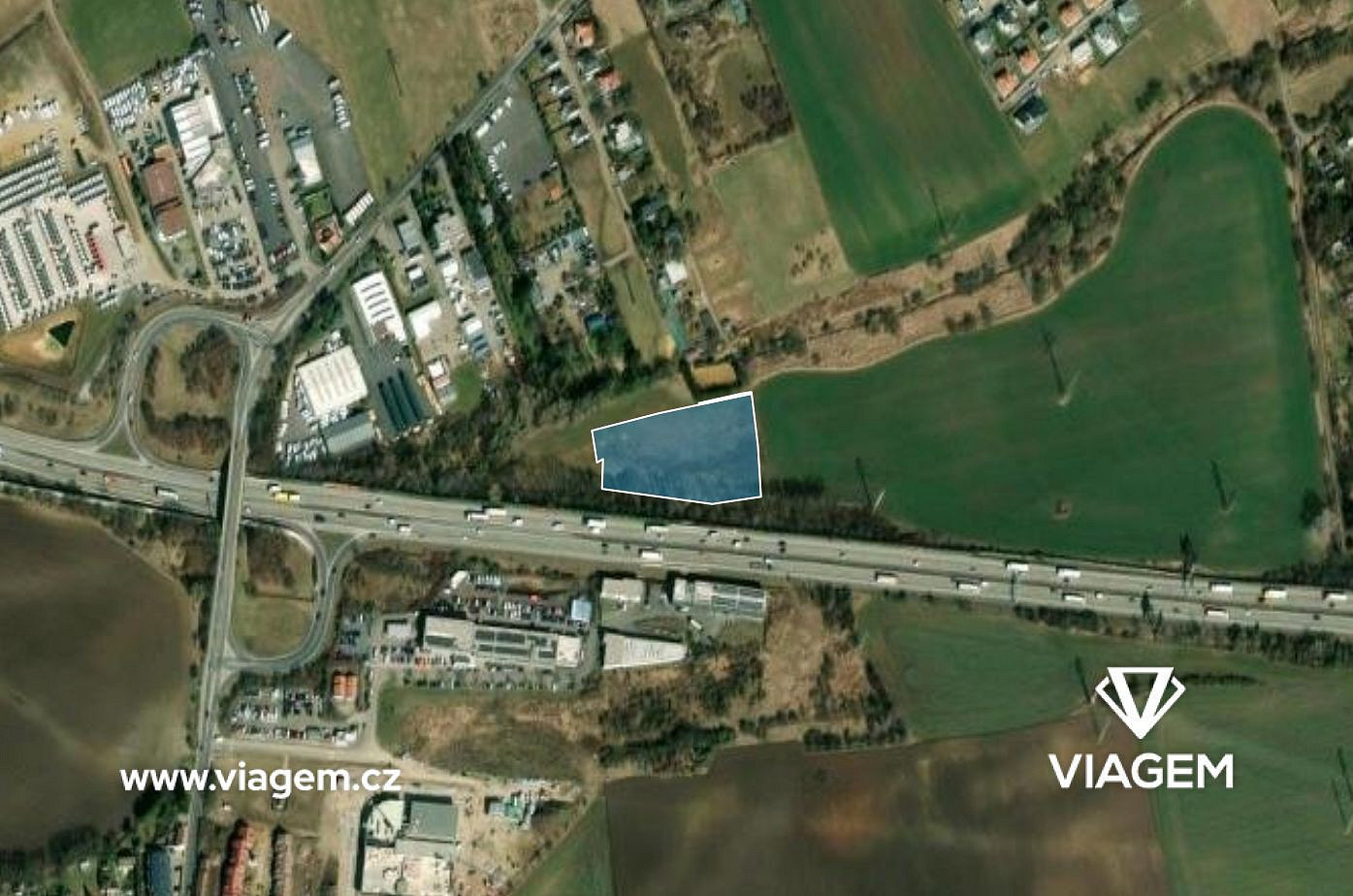 Prodej pole 7 300 m²