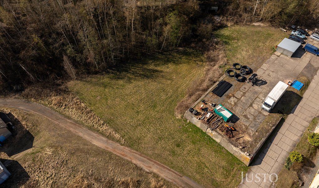 Prodej komerčního pozemku 1 688 m², Rynholec – náhled fotky 2