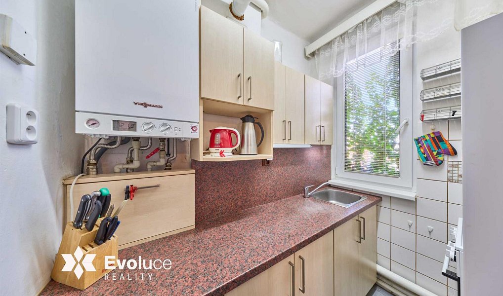 Prodej bytu 3+1 60 m², Zlín – náhled fotky 5