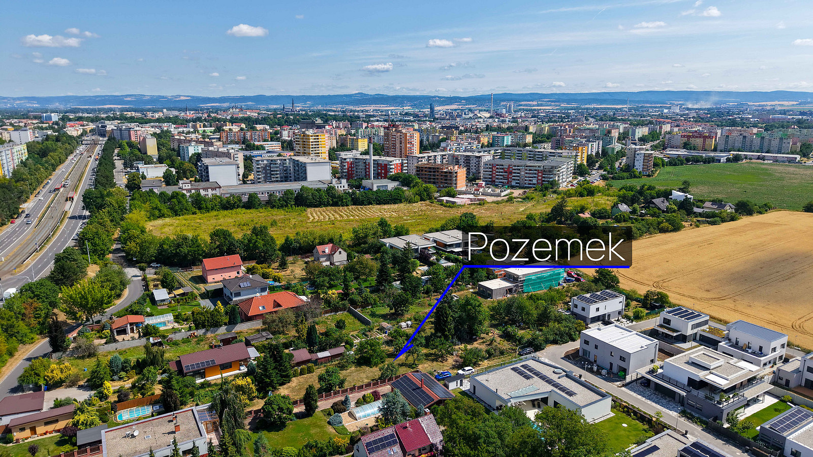 Prodej stavebního pozemku 780 m² – fotografie 4