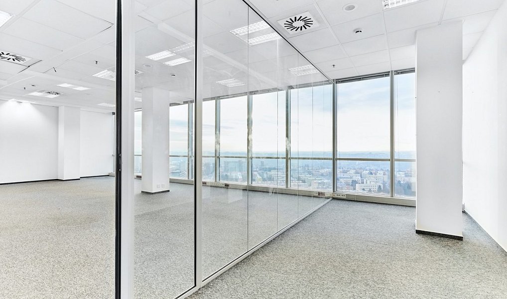 Pronájem kanceláře 173 m², Praha – náhled fotky 6