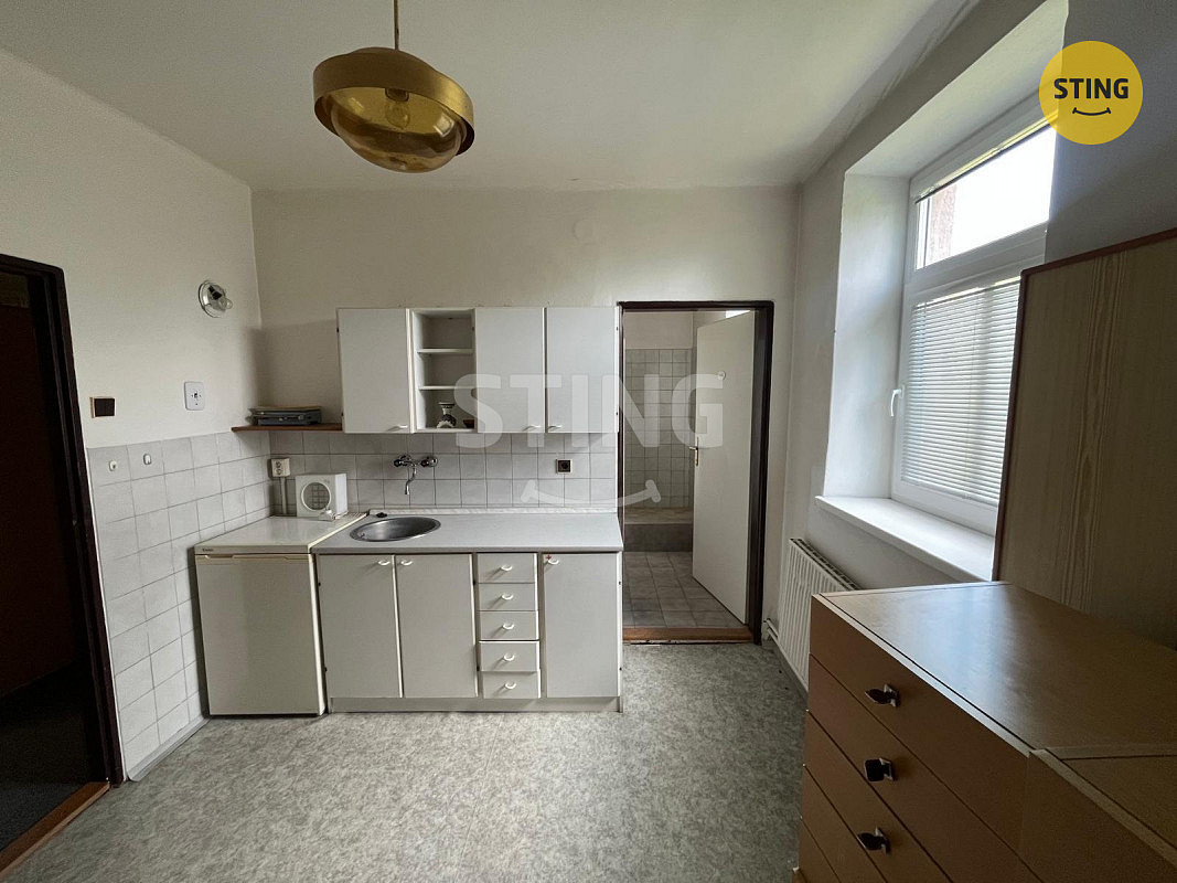 Pronájem kanceláře 75 m² — photo 4