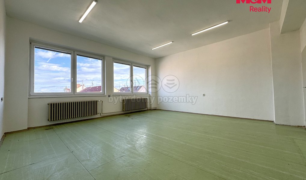 Pronájem kanceláře 34 m², Benešov – náhled fotky 2