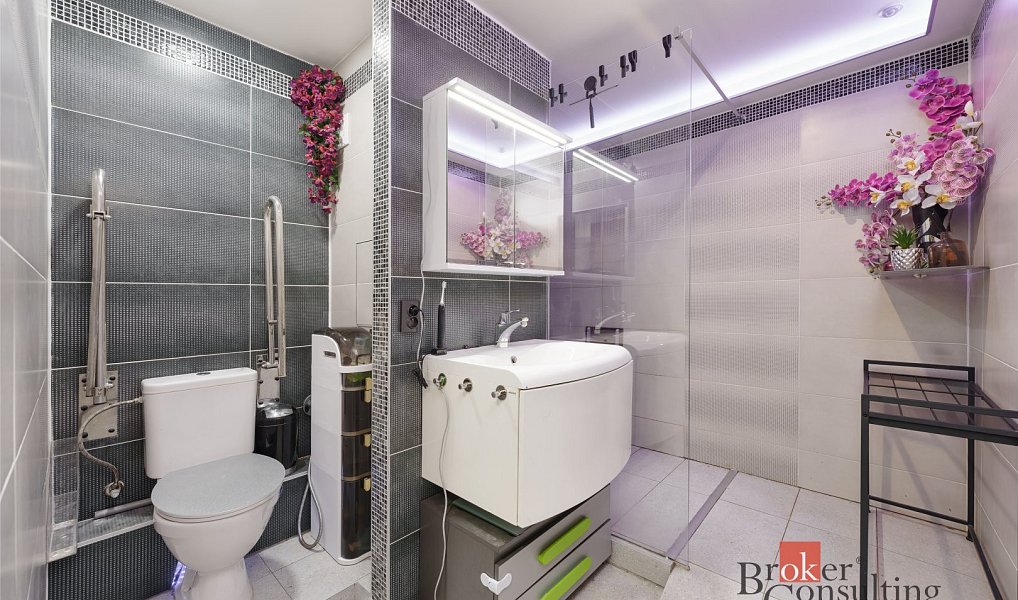 Prodej bytu 3+1 74 m², Praha – náhled fotky 7
