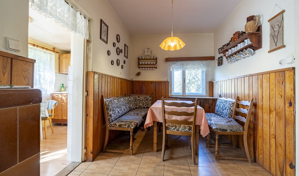 Prodej domu 262 m² s pozemkem 3 210 m², Želešice – náhled fotky 5