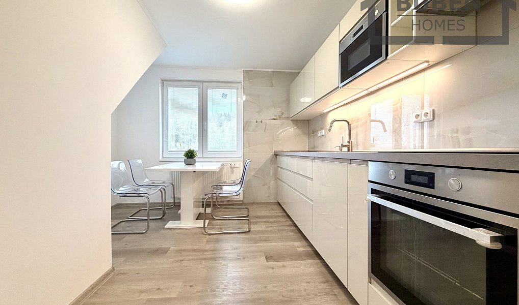 Prodej domu 300 m² s pozemkem 1 128 m², Rozvadov – náhled fotky 22