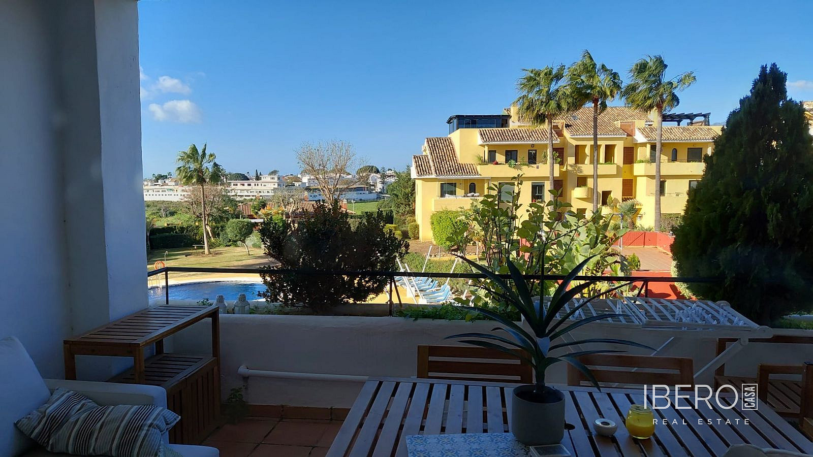 Piso 3+kk – Estepona, Barriada Islas Canarias - Vista 3