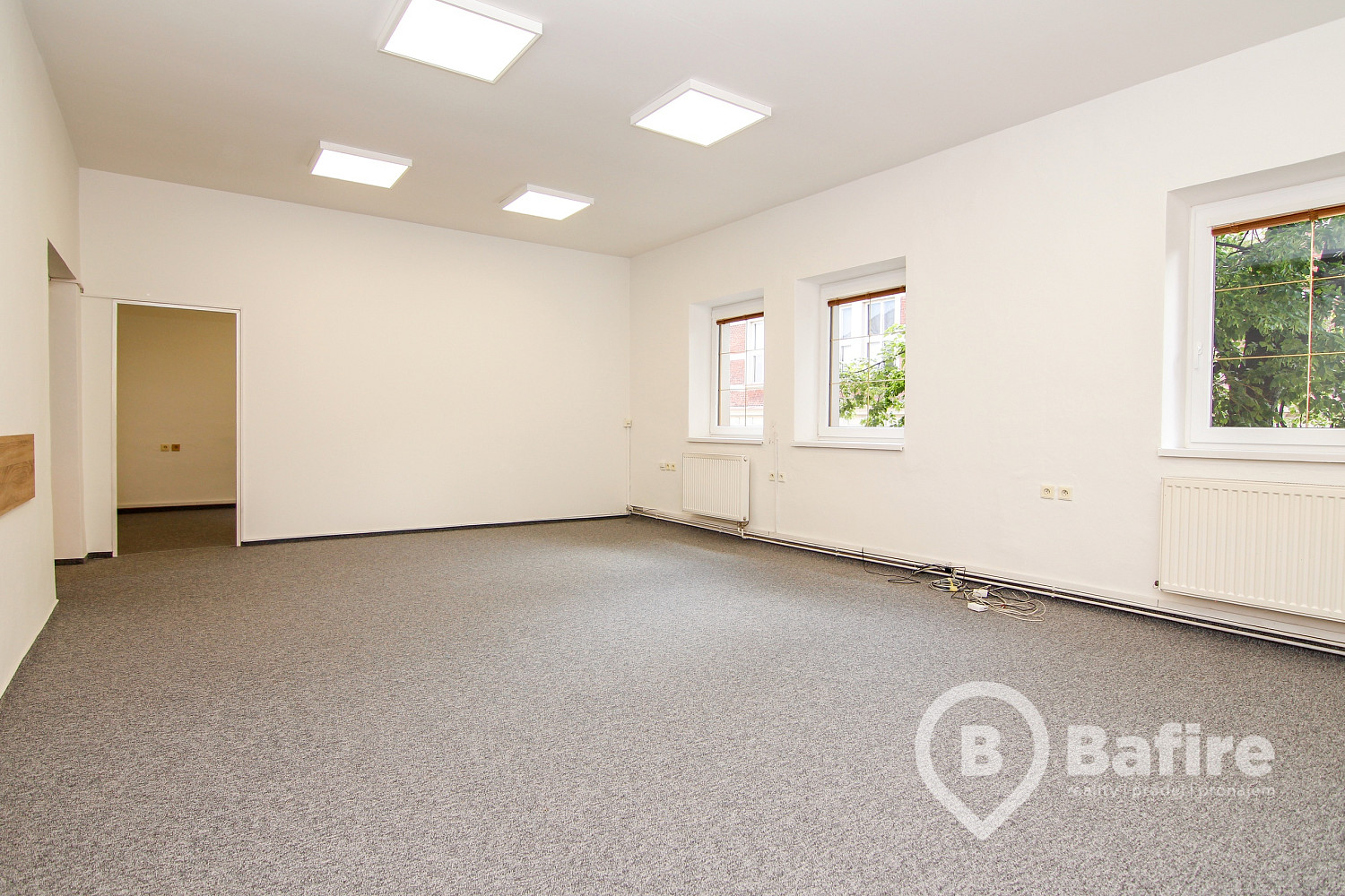Pronájem kanceláře 103 m² – fotografie 3