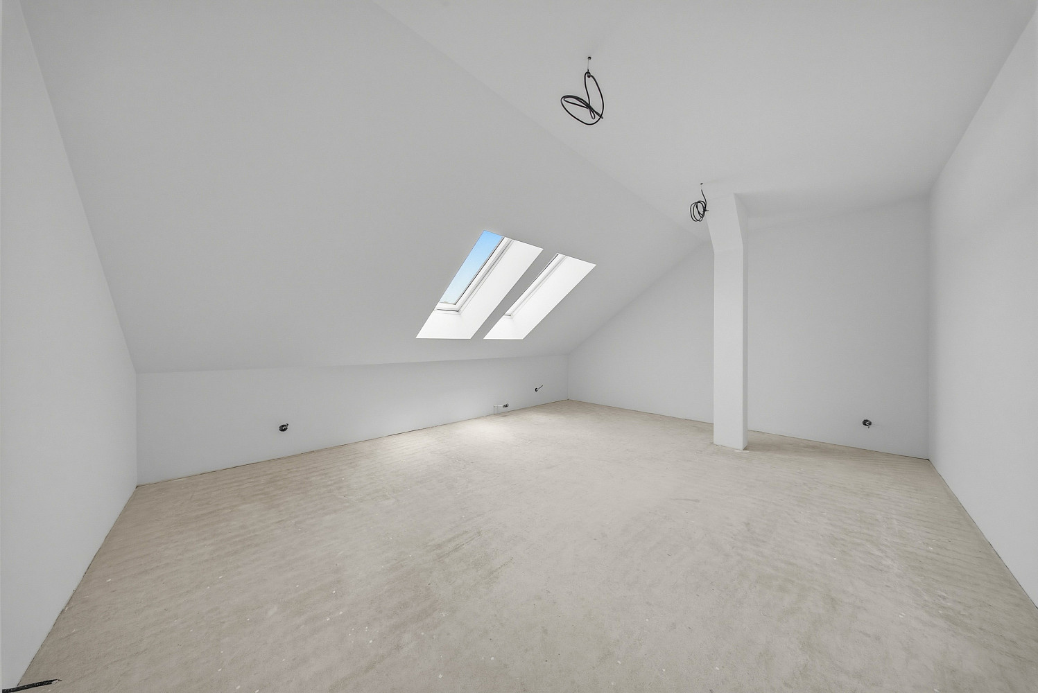 Prodej domu 241 m² s pozemkem 336 m² – fotografie 3