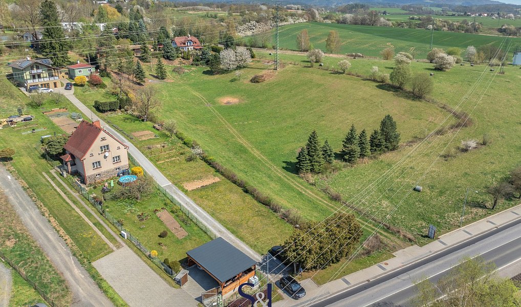 Prodej stavebního pozemku 1 000 m², Turnov – náhled fotky 2