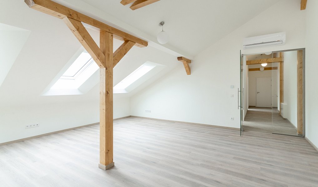 Pronájem bytu 3+kk 91 m², Praha – náhled fotky 4