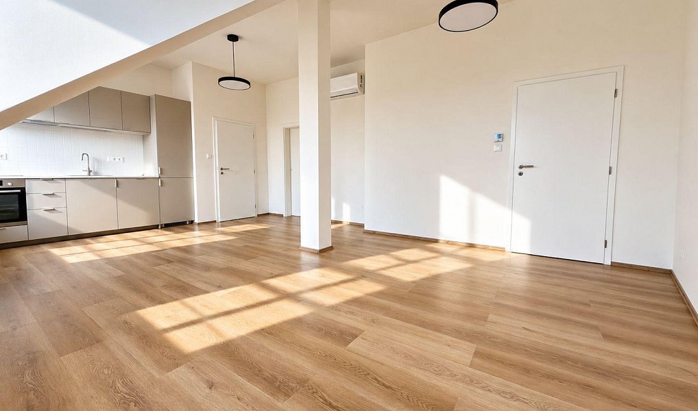 Pronájem bytu 3+kk 76 m², Praha – náhled fotky 2