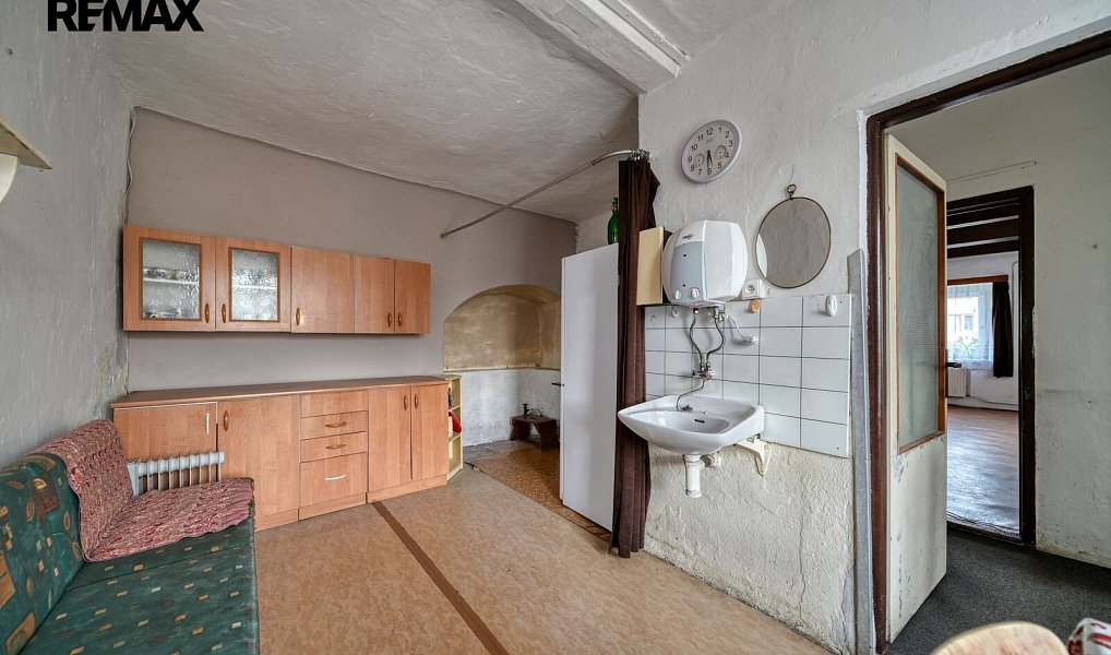 Prodej zemědělského objektu 236 m², Týnec nad Labem – náhled fotky 16